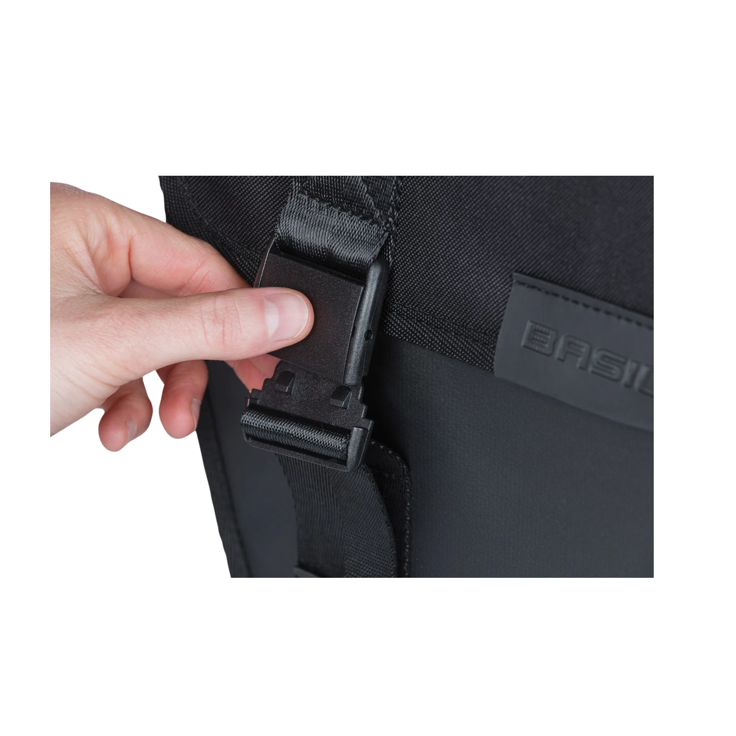 Basil Doppeltasche Fahrradtasche 28L MIK Wasserdichtes IPX3 Polyester Schwarz